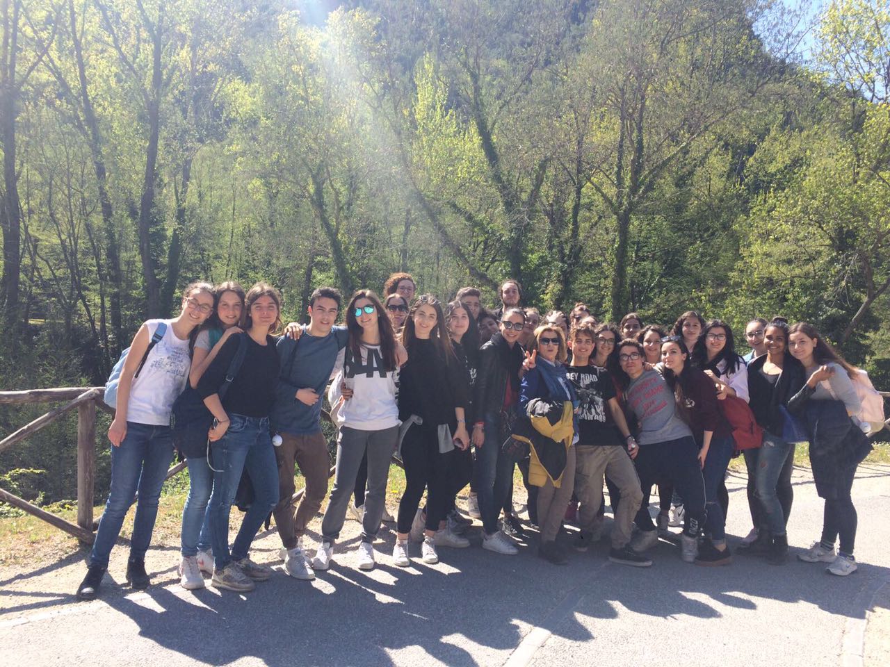 La classe 1AC in visita d'istruzione alla Cascata delle Marmore A tutt'acqua con ERG